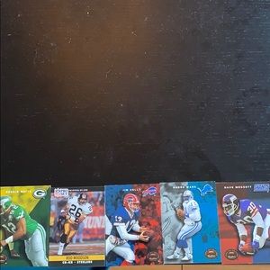 5 football cards